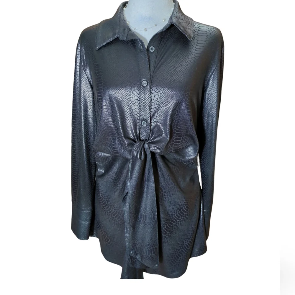 Boho Chic Blouse color black size S - Picture 1 of 7